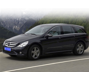 奔馳商務(wù)車(chē)2